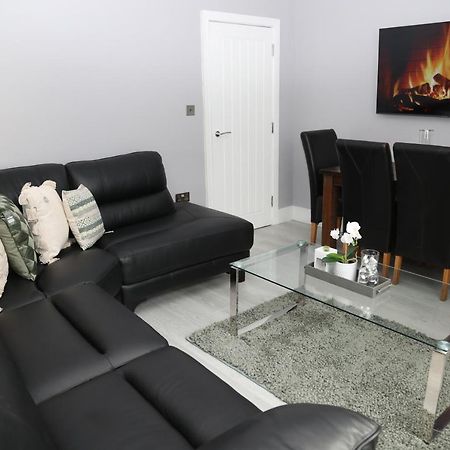 Homely 1-Bed Apartment In 버밍엄 외부 사진