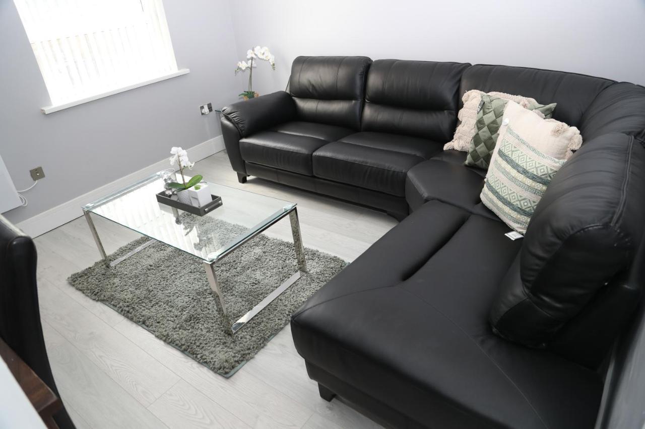 Homely 1-Bed Apartment In 버밍엄 외부 사진