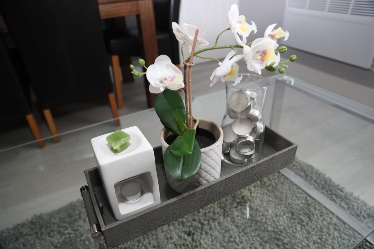 Homely 1-Bed Apartment In 버밍엄 외부 사진